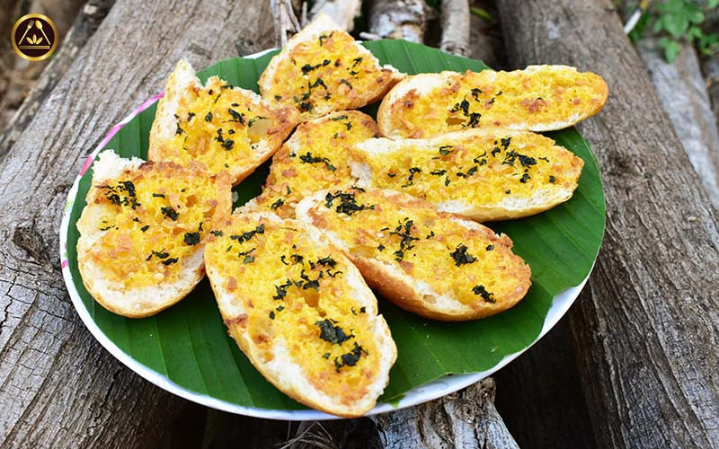 BÁNH MÌ BƠ TỎI, BANH MI BO TOI, GARLIC BREAD